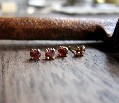 Giselle Tiny Garnet Earrings