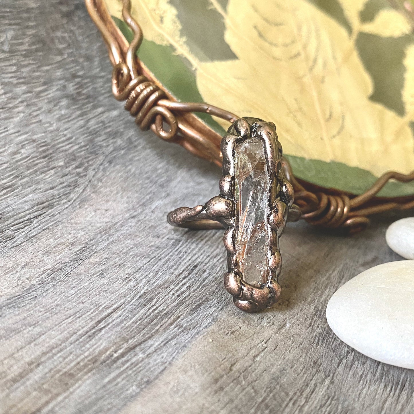 Raw Quartz Ring, Raw Crystal Ring Copper, Rough Crystal Ring,Crystal Copper Ring ,Raw Gem Ring ,Crystal Ring, Crystal Statement Ring