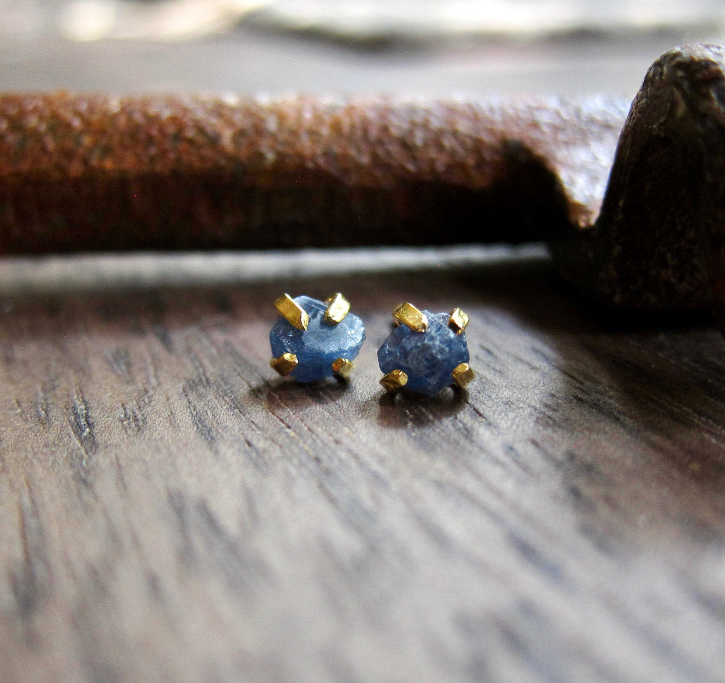 Padua Sapphire Earrings