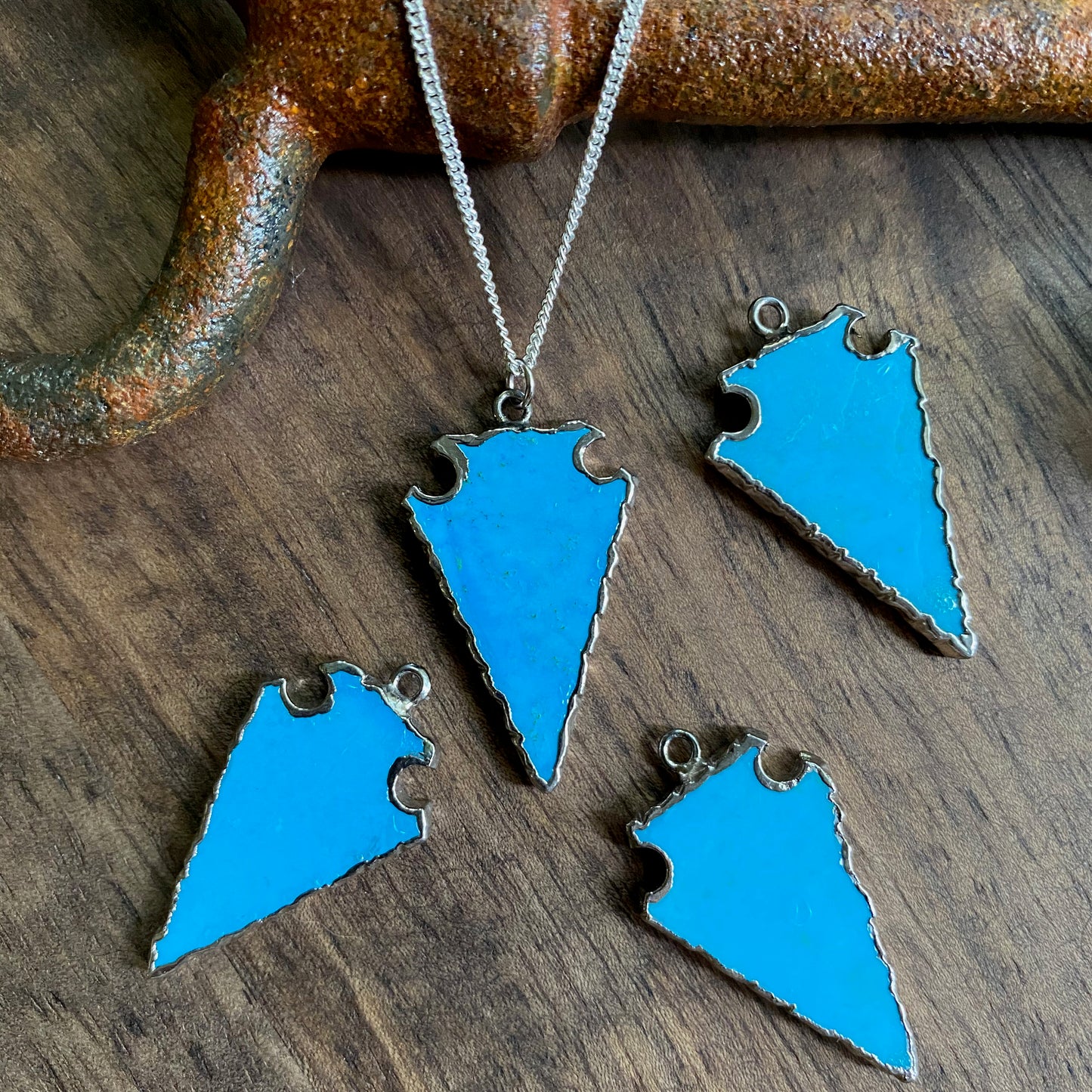 Turquoise Necklace Silver, Arrowhead Necklace,Stone Arrowhead Silver, Blue Stone Necklace,Raw Stone Necklace, Turquoise Pendant Necklace