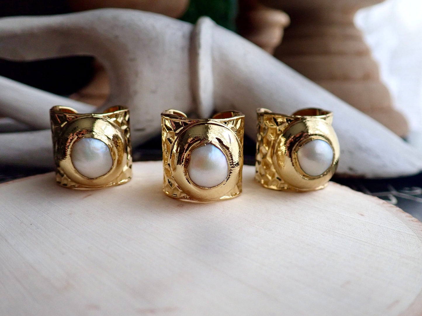 Pangea Gold Pearl Ring