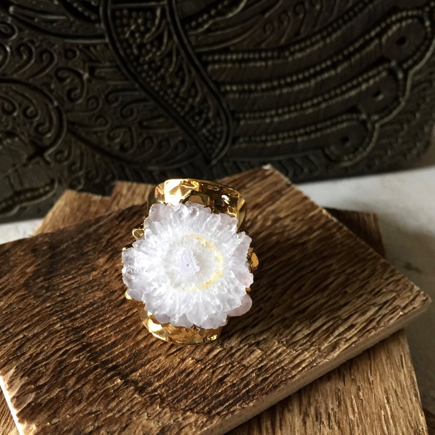 Natura Solar Quartz Ring