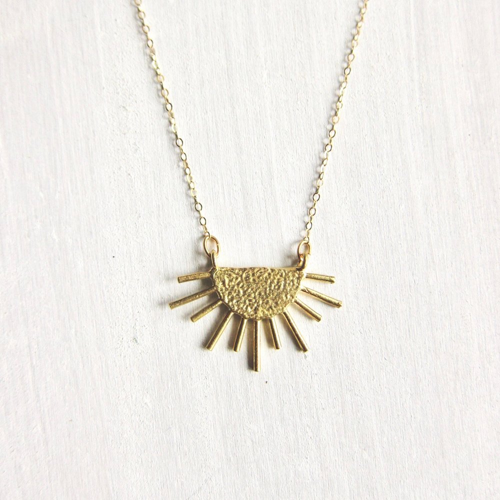 Helio Pendant Necklace